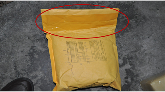 香港小包不規(guī)范包裝06